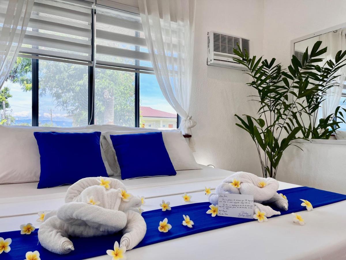 Pawikan Boutique Hotel Moalboal Buitenkant foto