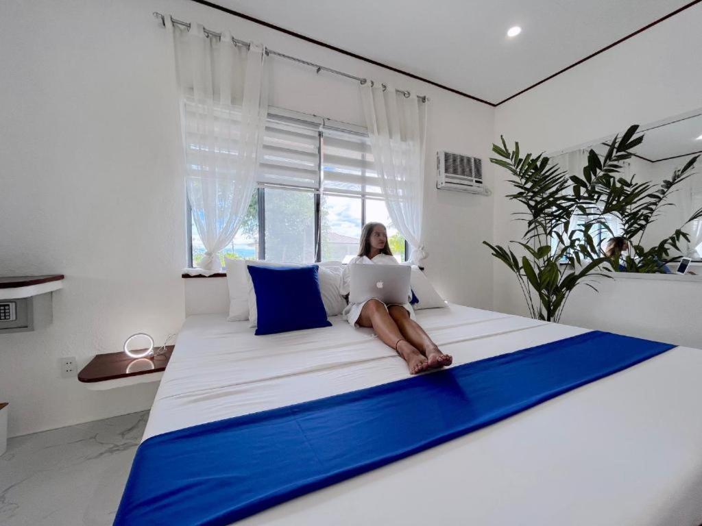 Pawikan Boutique Hotel Moalboal Buitenkant foto